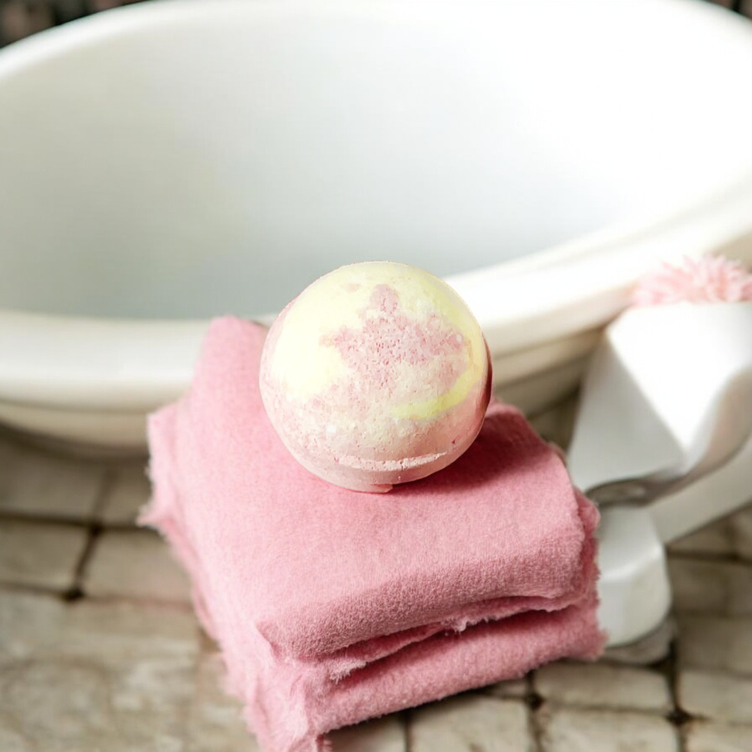 Georgia Peach Bath Bomb - 8oz